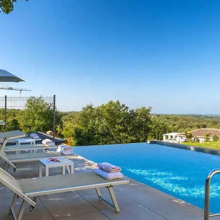 Beautiful Vista Mare With Pool In Vizinada